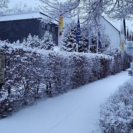 M Jacobs Gmbh 3* Gummersbach